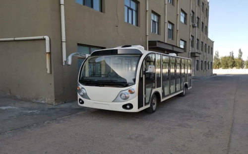 燃油觀光車難道不是景區(qū)冬季的首選交通工具嗎？